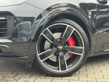 Cayenne Coupe GTS APPROVED PANO SPORT-CHRO