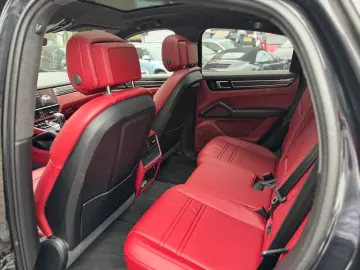 Cayenne Coupe GTS APPROVED PANO SPORT-CHRO