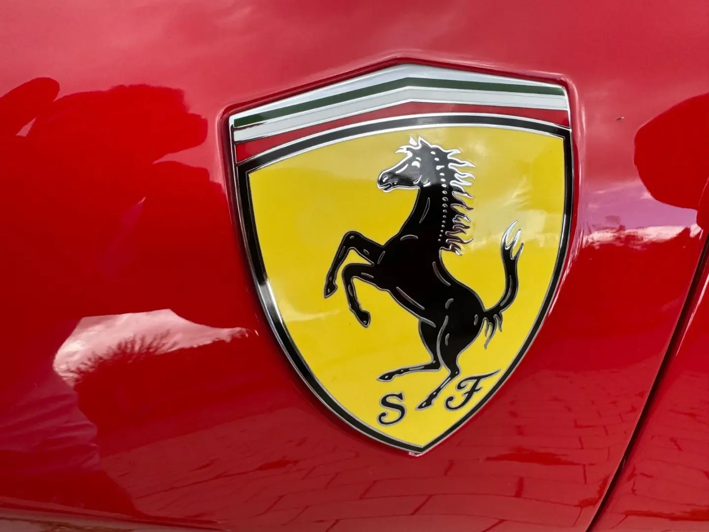 SF90 FOUL CARBON CERAMIK FIORANO PAKET