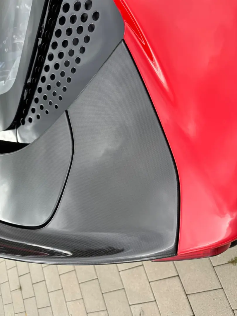 SF90 FOUL CARBON CERAMIK FIORANO PAKET