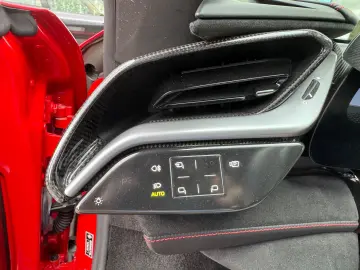 SF90 FOUL CARBON CERAMIK FIORANO PAKET