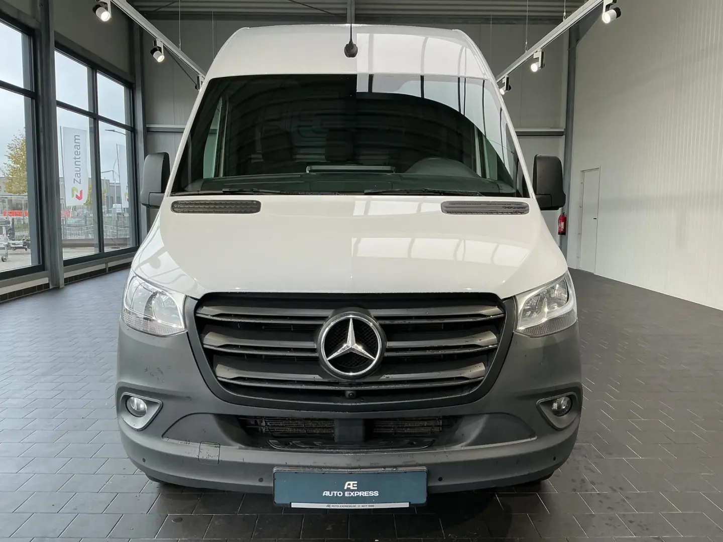 Sprinter 317 L2 H2 Navi 360  Automatik AHK Klima