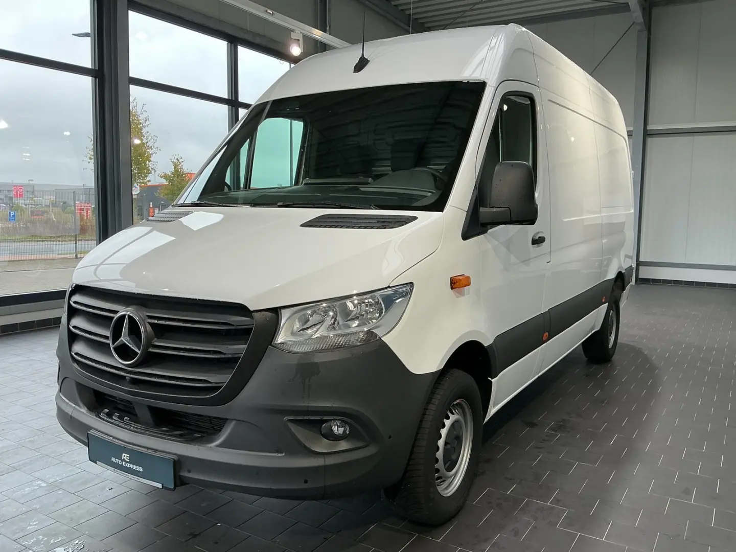 Sprinter 317 L2 H2 Navi 360  Automatik AHK Klima