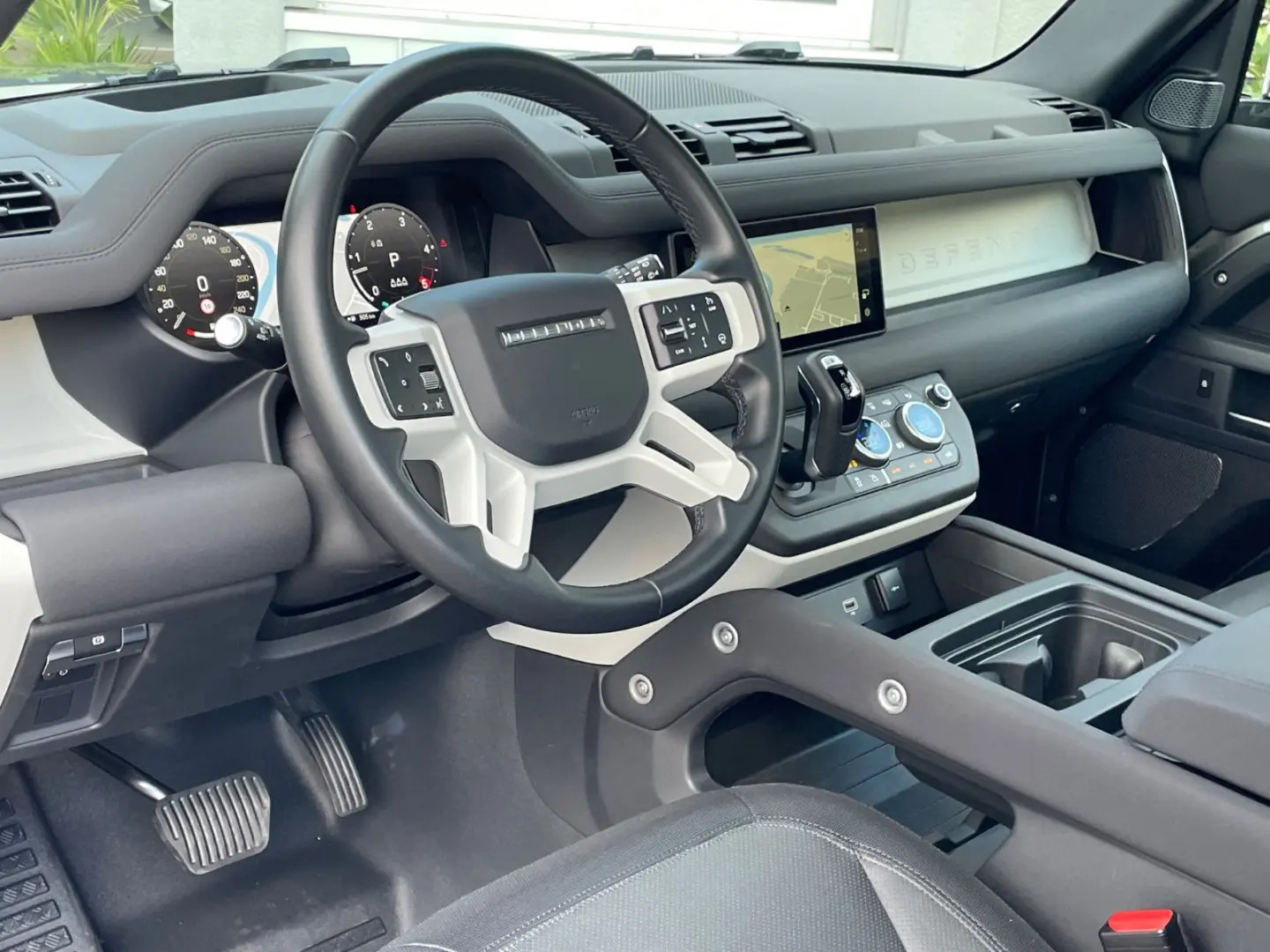 Defender 90 D250 X-Dynamic Pano HuD AHK Luft TOP
