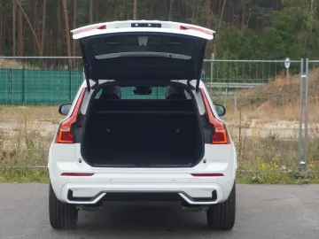 XC60 B5 R-Design Pano 360  Massage Nappa ACC 22
