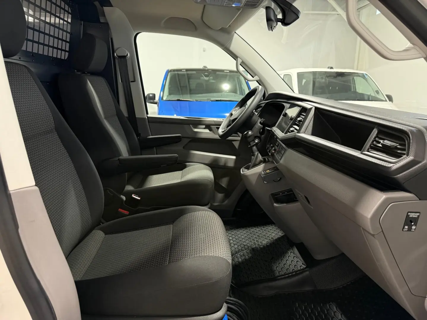 T6.1 Transporter 4Motion lang Navi Standh AHK