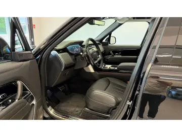 Land Rover Range Rover P550e Autobiography BLACK AHK 22