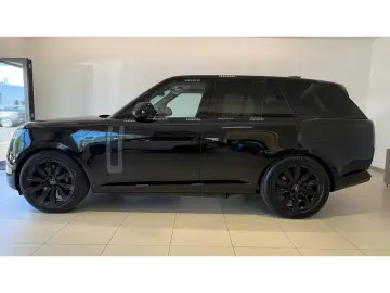 Land Rover Range Rover P550e Autobiography BLACK AHK 22