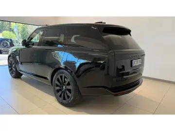 Land Rover Range Rover P550e Autobiography BLACK AHK 22