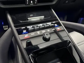 CAYENNE S COUPE SPORT-DESIGN PDCC B-DISPLAY 22