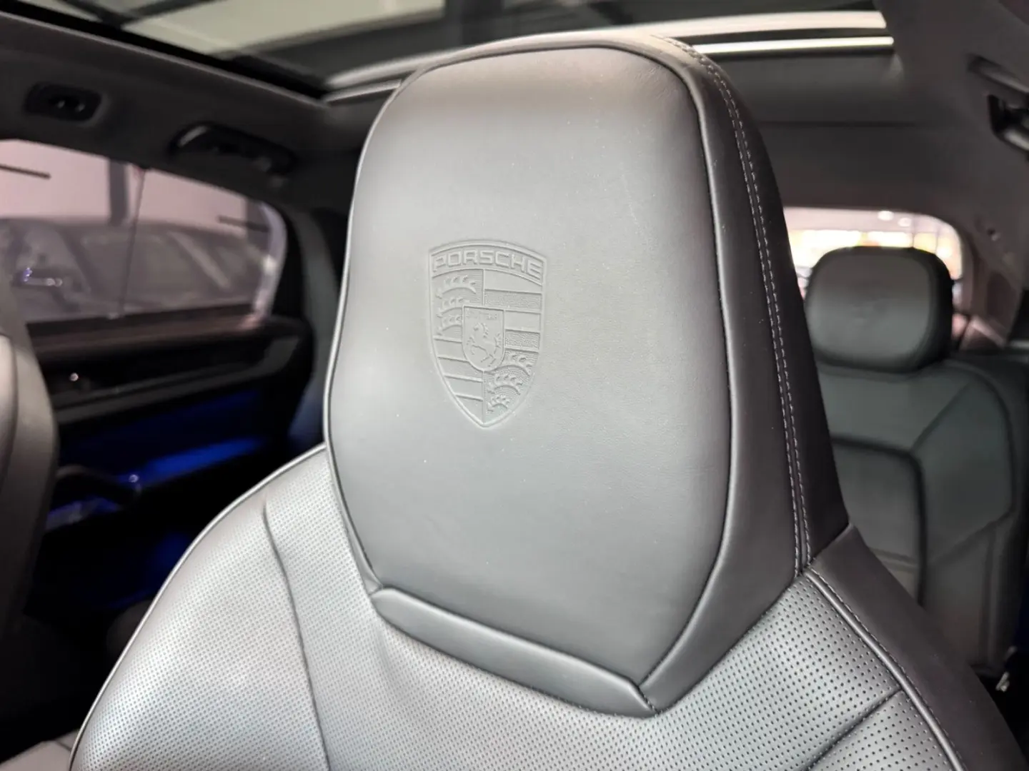 CAYENNE S COUPE SPORT-DESIGN PDCC B-DISPLAY 22