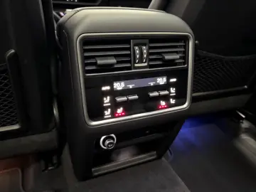 CAYENNE S COUPE SPORT-DESIGN PDCC B-DISPLAY 22