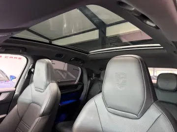 CAYENNE S COUPE SPORT-DESIGN PDCC B-DISPLAY 22