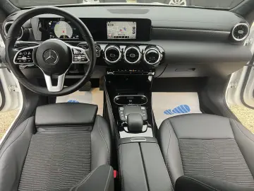 CLA 200 d 4Matic Progressive LED NAVI LEDER SPUR