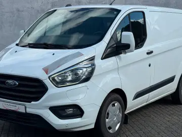 Transit Custom Trend Hybrid