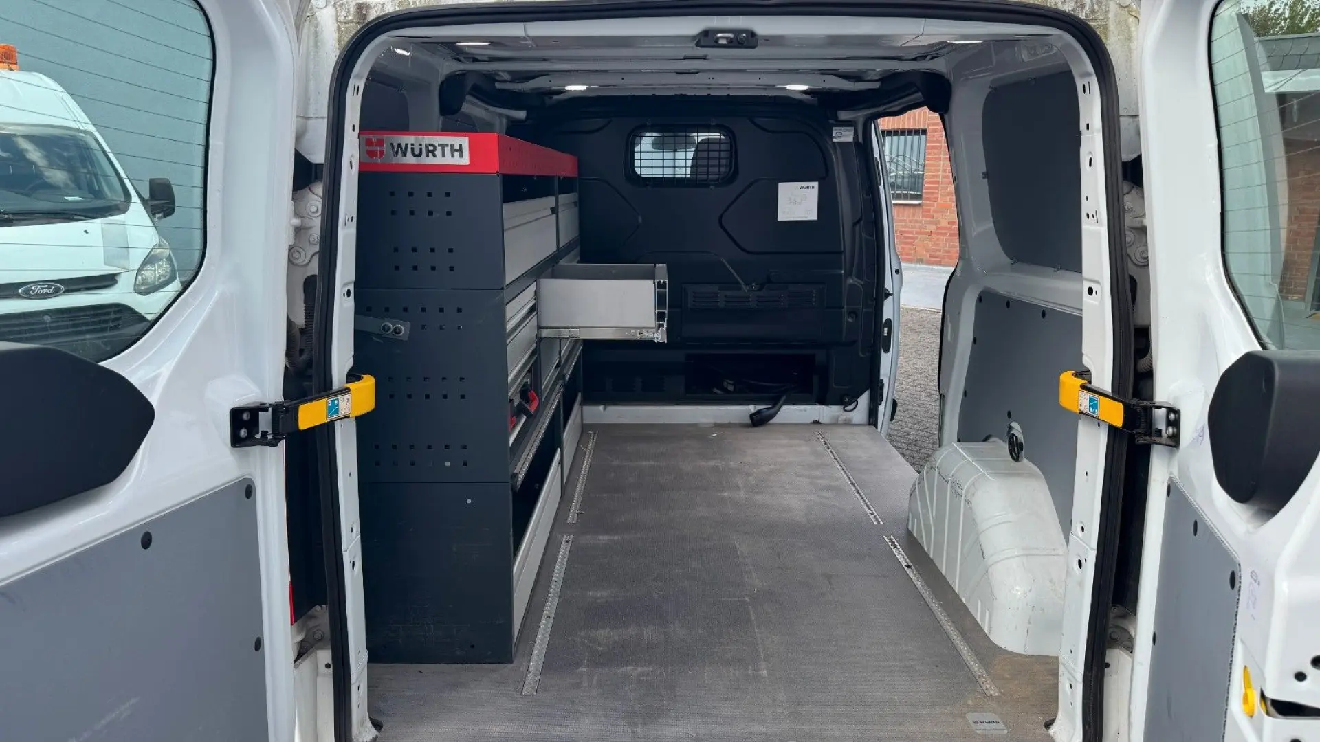 Transit Custom Trend Hybrid