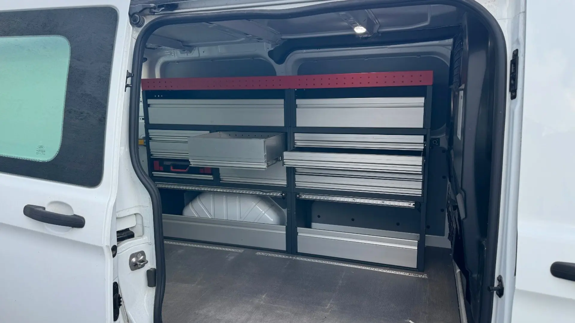 Transit Custom Trend Hybrid
