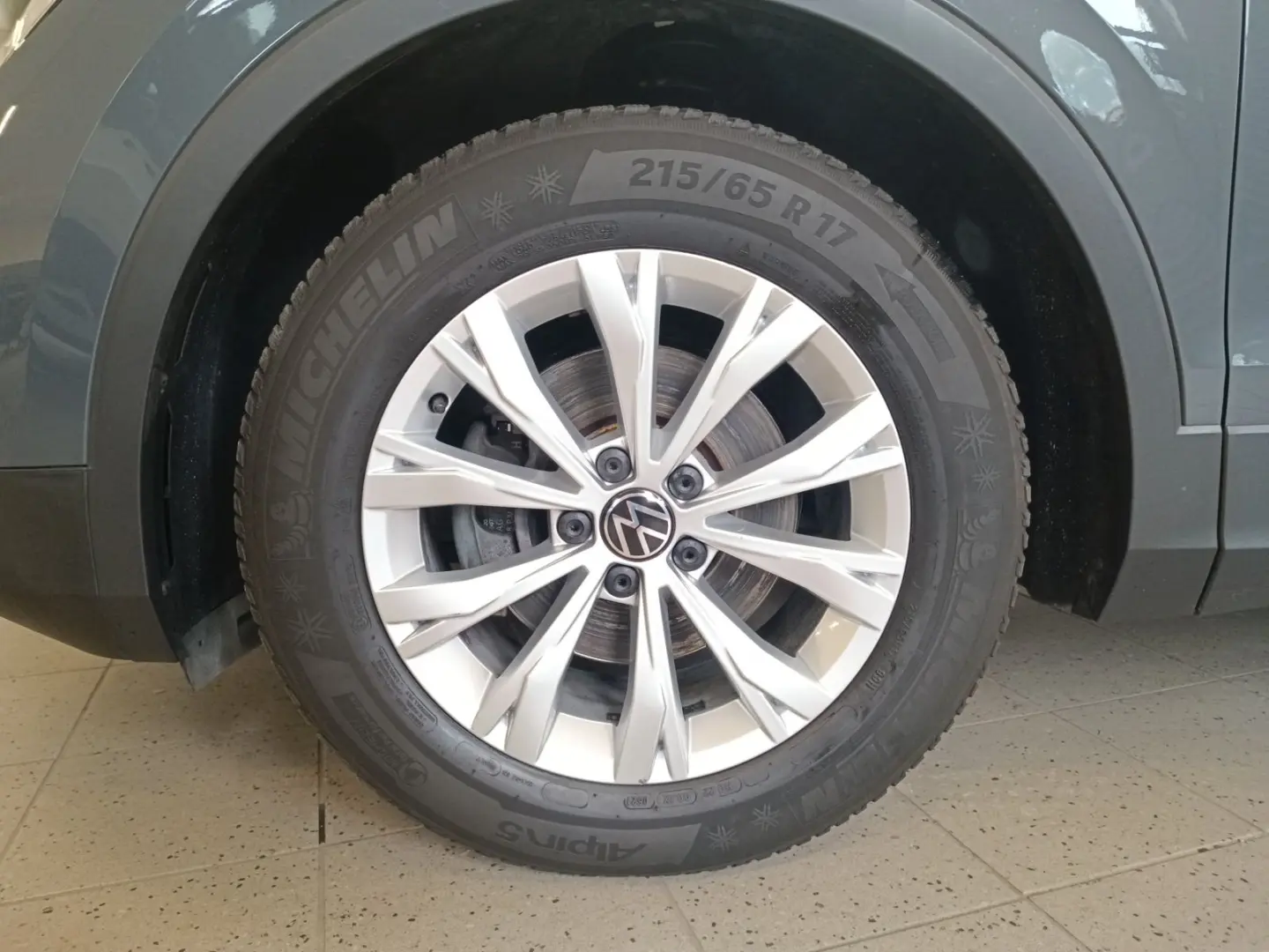Tiguan 1.5 TSI Life DSG Navi LED ACC LaneAssist