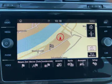 Tiguan IQ Drive 1.5 TSI DSG   AHK  LED  ACC  HuD
