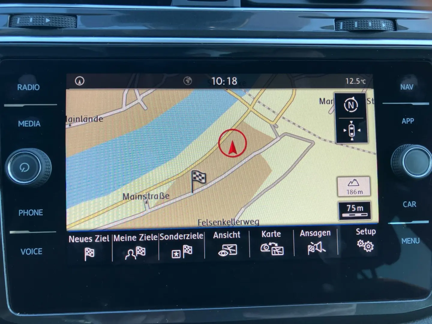 Tiguan IQ Drive 1.5 TSI DSG   AHK  LED  ACC  HuD