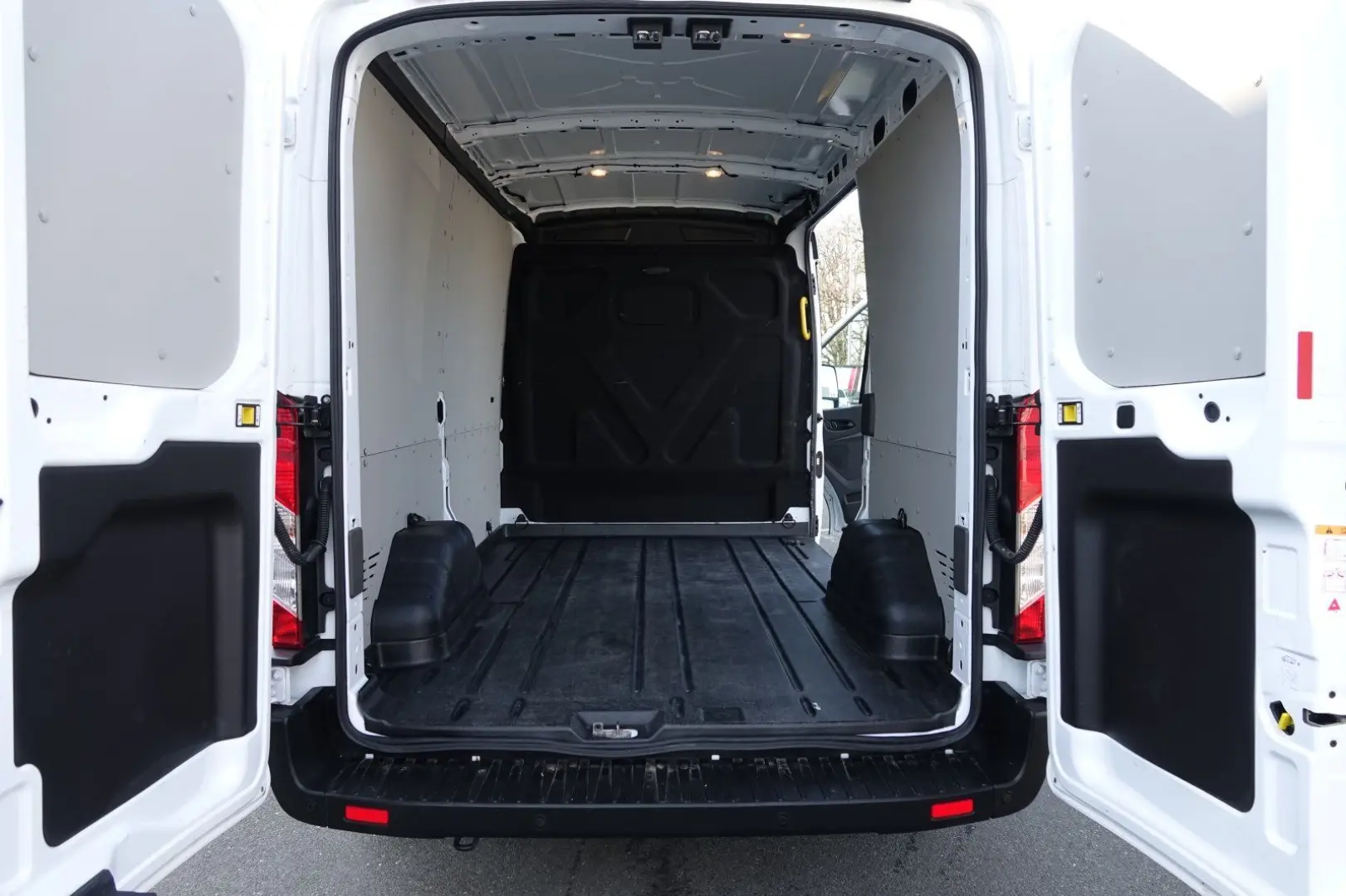 Transit FT 2.0 TDCi 350 L2H2 Trend FWD PDC Klima