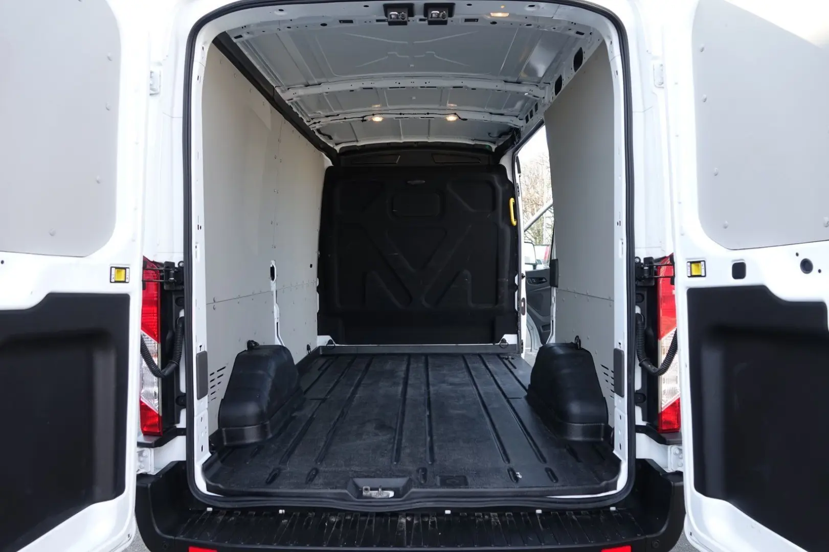 Transit FT 2.0 TDCi 350 L2H2 Trend FWD PDC Klima