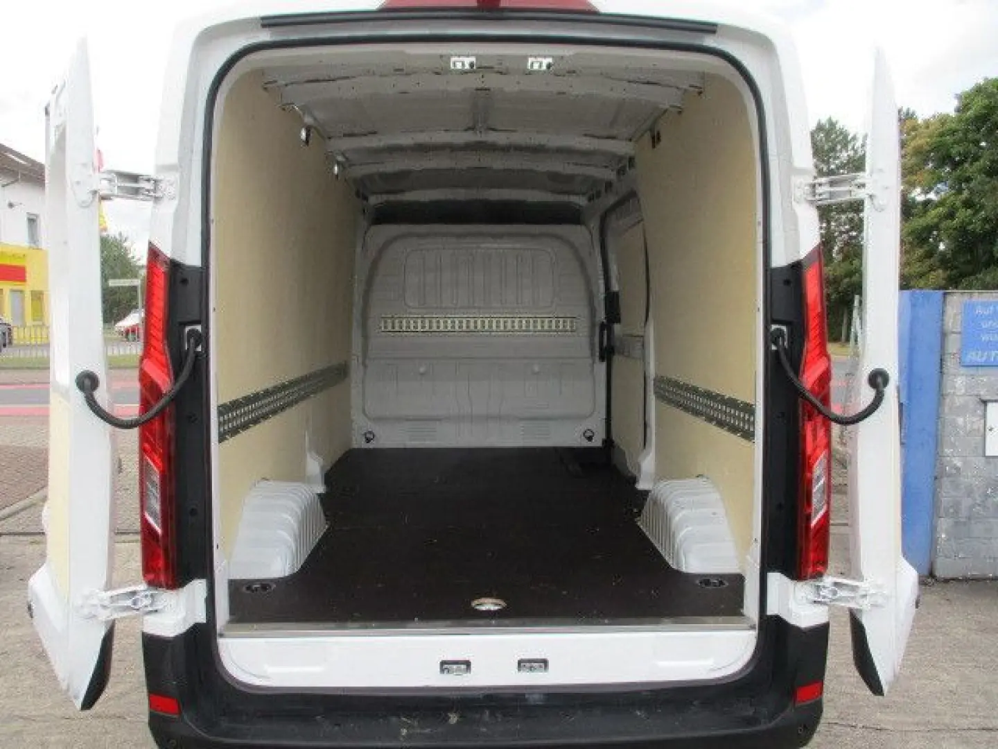 Transit   Maxus Deliver 9.Kasten.2.0 D.Lang-Hoch