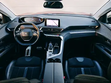 Peugeot 3008 1.2 PureTech Crossway