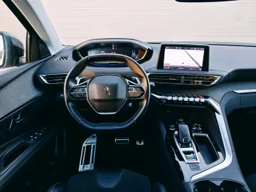 Peugeot 3008 1.2 PureTech Crossway