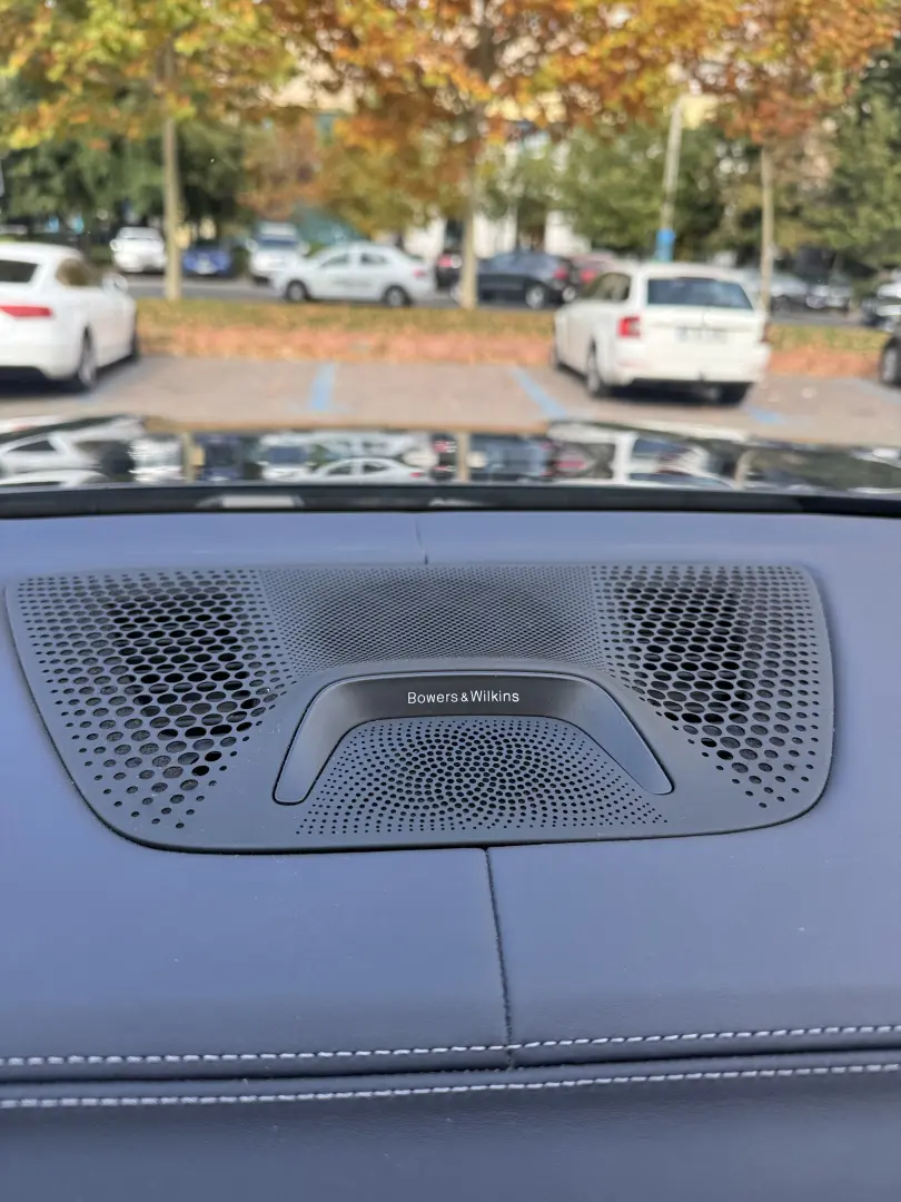 BMW X7 M50