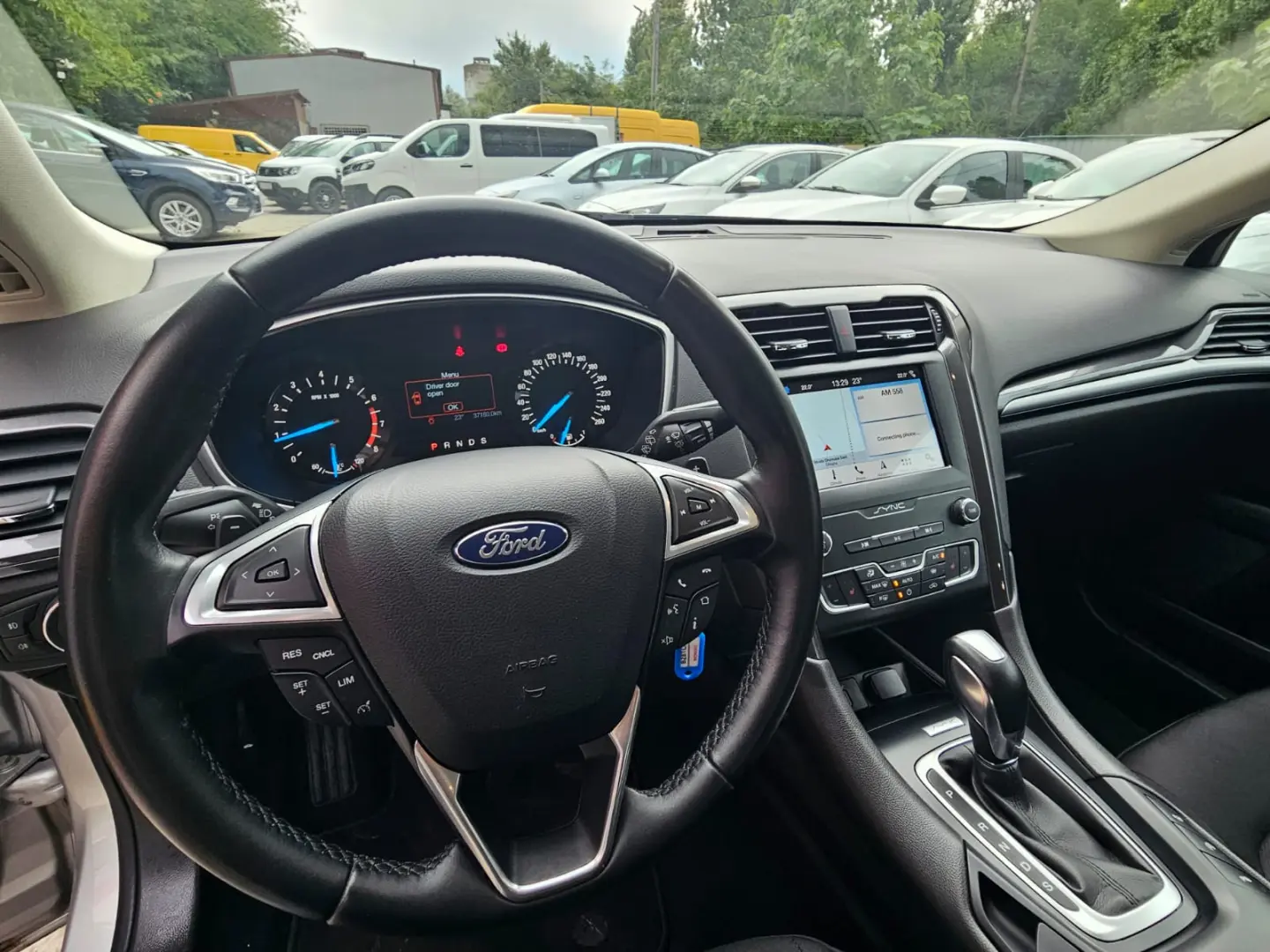 Ford Mondeo 1.5 EcoBoost 165 CP cutie automata