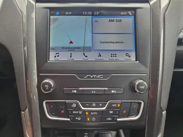Ford Mondeo 1.5 EcoBoost 165 CP cutie automata
