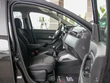 Dacia Duster 1.6 SCE GPL