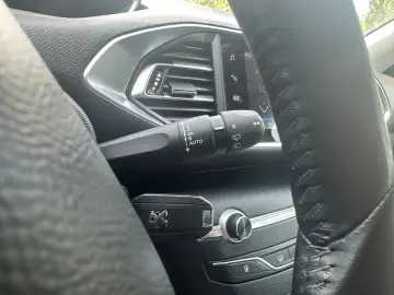 Peugeot 308 1.5 BlueHdi 100 CP