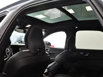 VOLVO XC 60 T6 RECHARGE 386 cp