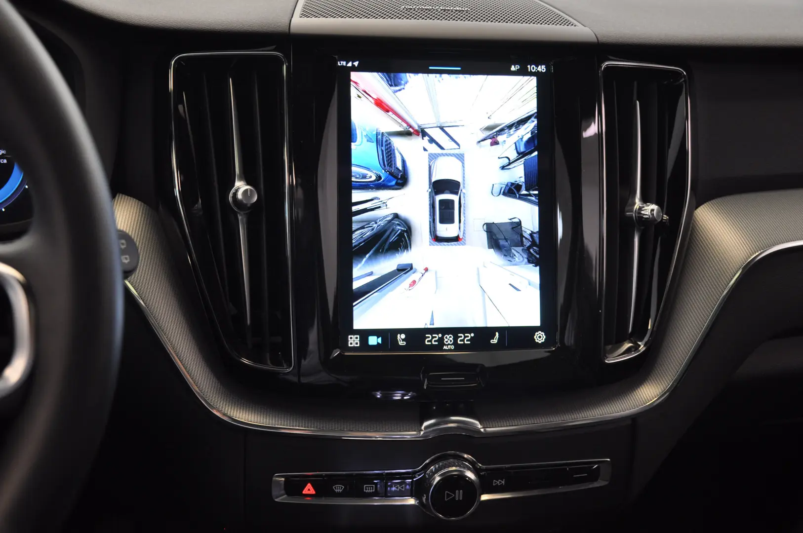 VOLVO XC 60 T6 RECHARGE 386 cp