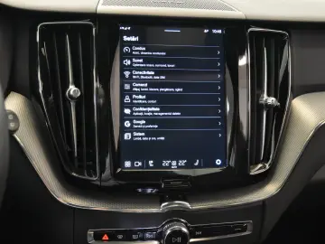 VOLVO XC 60 T6 RECHARGE 386 cp