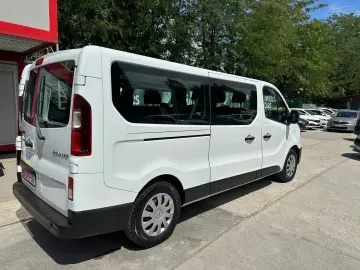 Renault Trafic 8 1 locuri 2.0 Blue dCi 120 CP