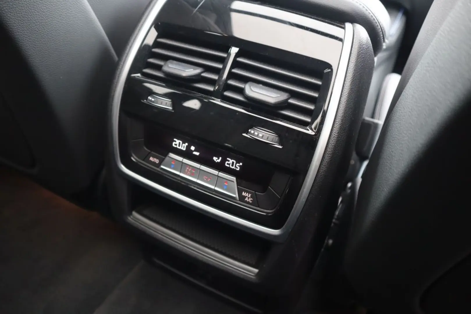 X5 xDrive45e xLine  PANORAMA LED DRNG-ASS
