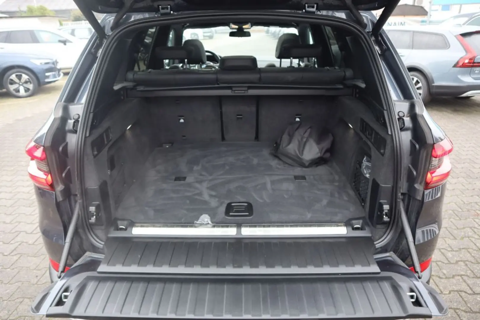 X5 xDrive45e xLine  PANORAMA LED DRNG-ASS
