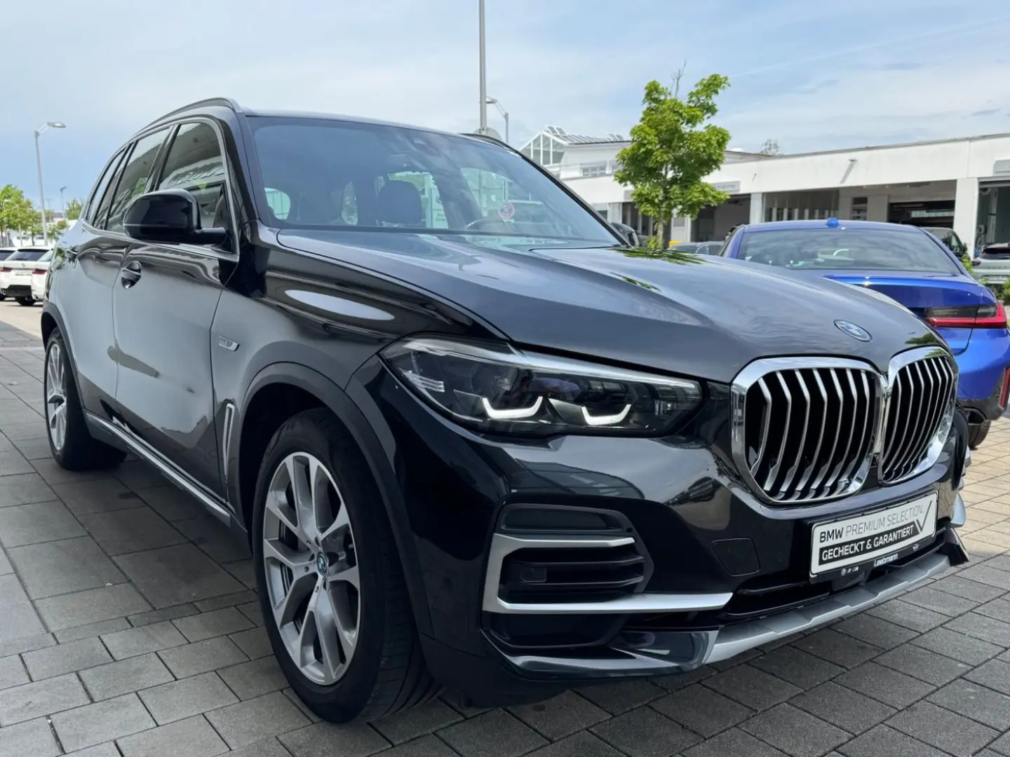 X5 xDrive45e xLine AHK 360 KomFZ 2 JAHRE GARANTI