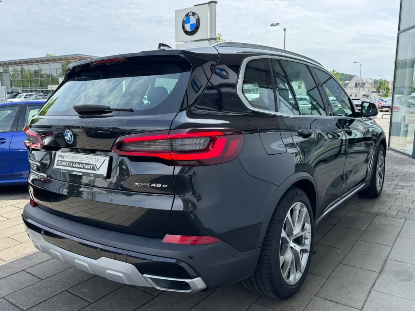 X5 xDrive45e xLine AHK 360 KomFZ 2 JAHRE GARANTI