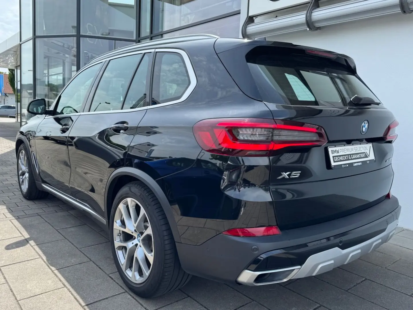 X5 xDrive45e xLine AHK 360 KomFZ 2 JAHRE GARANTI