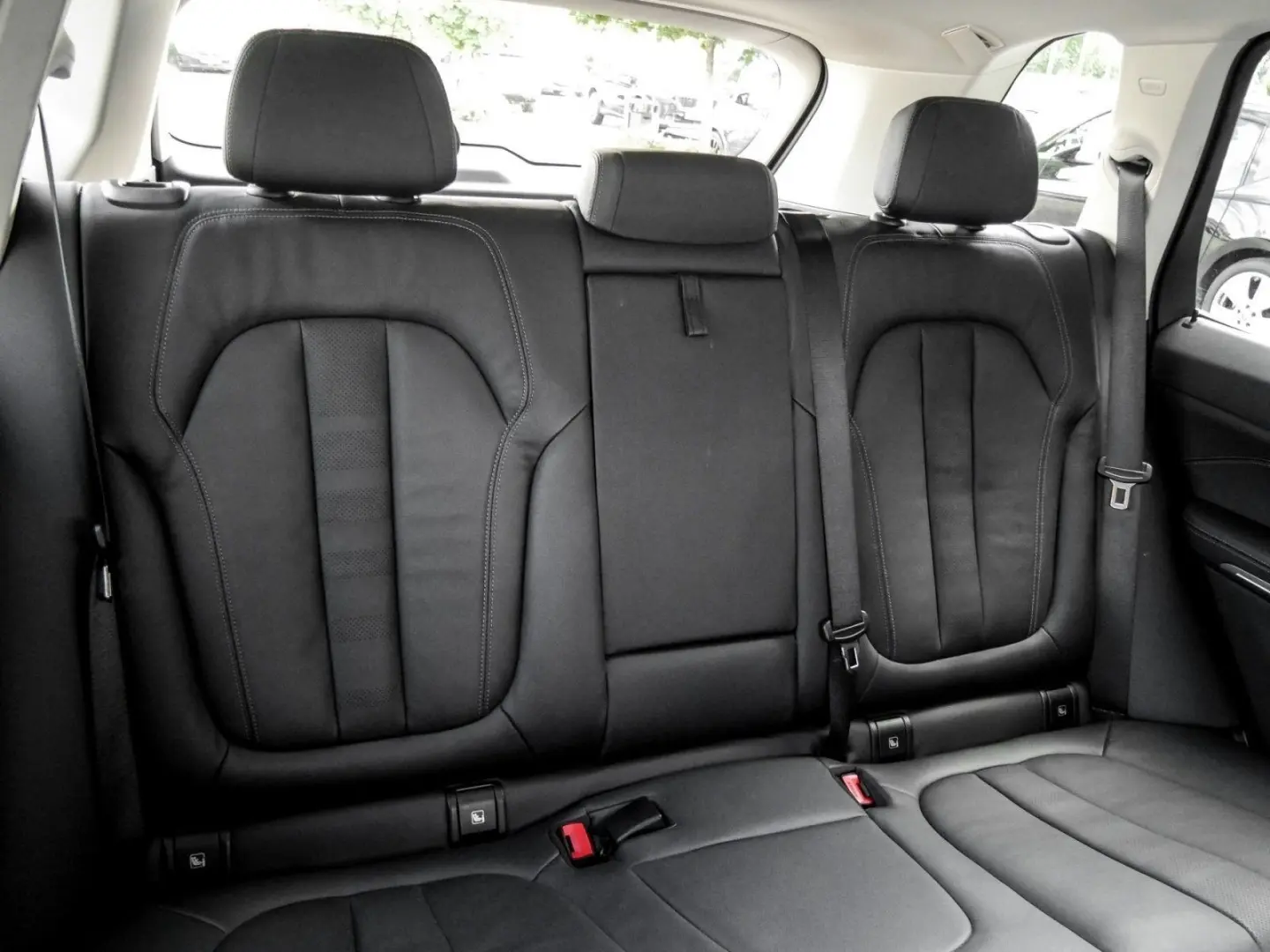 X5 xDrive45e Navi AHK ALARM RFK LED Memory Sport