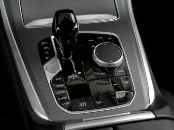 X5 xDrive45e Navi AHK ALARM RFK LED Memory Sport