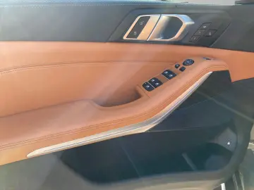 X5 xDrive45e LASER PANO HIFI 360  KAMERA SHZ DAB