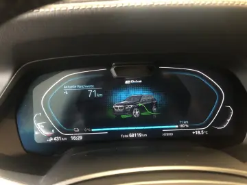 X5 xDrive 45e M-Sport AHK HUD ACC