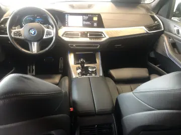 X5 xDrive 45e M-Sport AHK HUD ACC