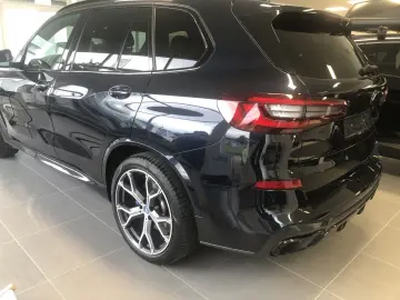 X5 xDrive 45e M-Sport AHK HUD ACC