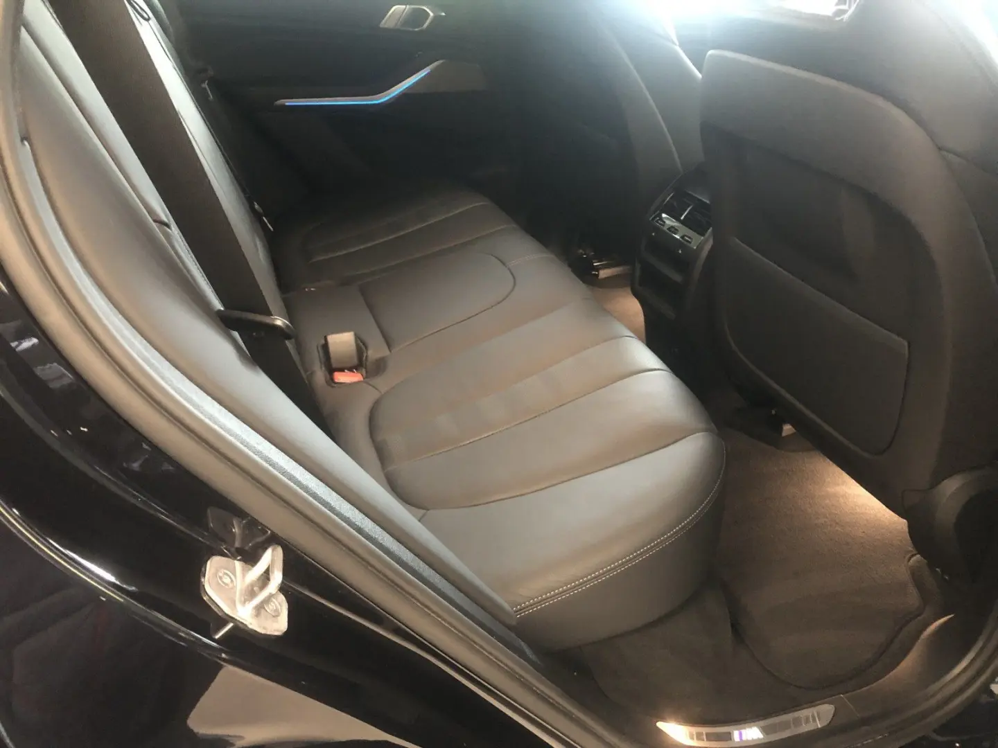 X5 xDrive 45e M-Sport AHK HUD ACC